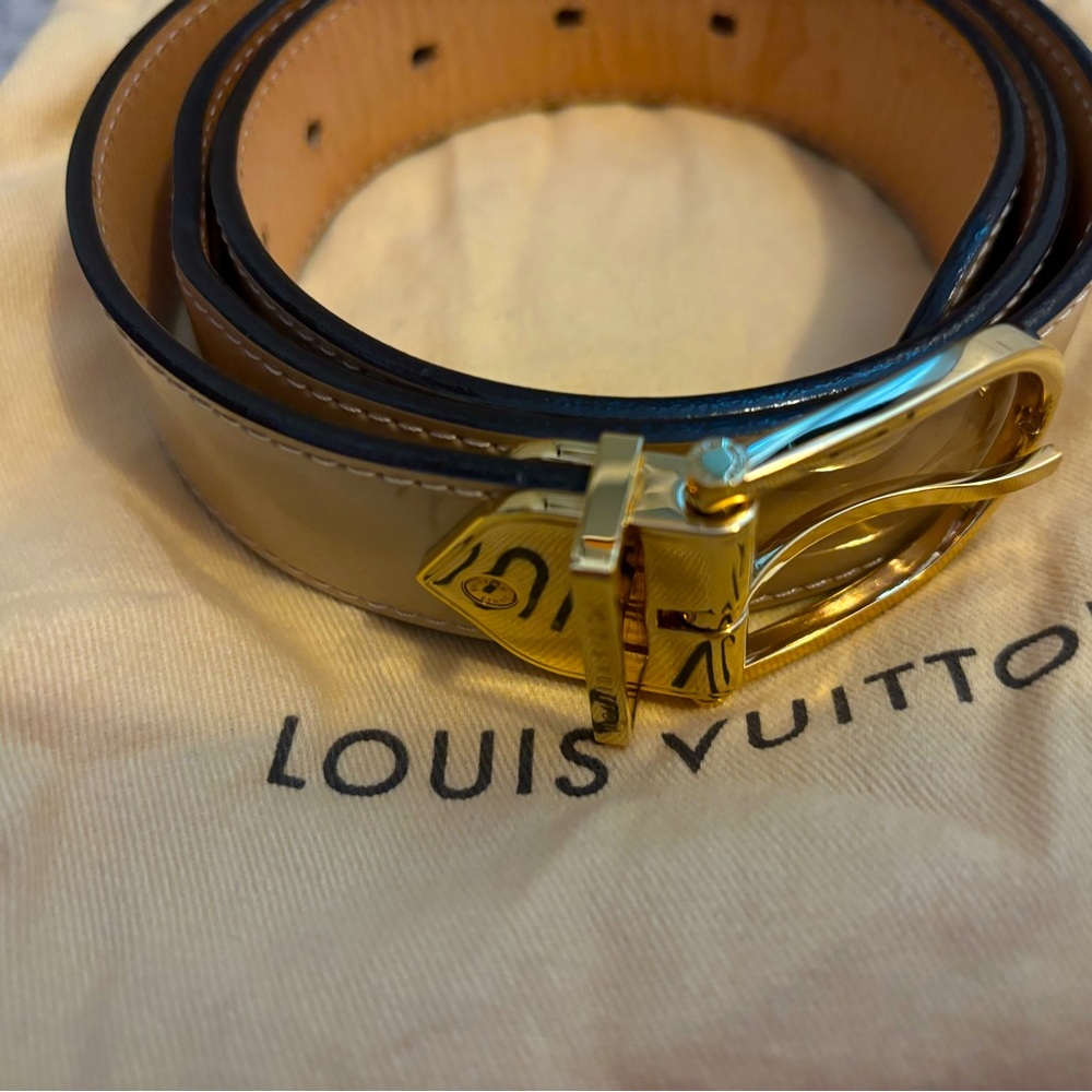 Louis Vuitton Comete Belt